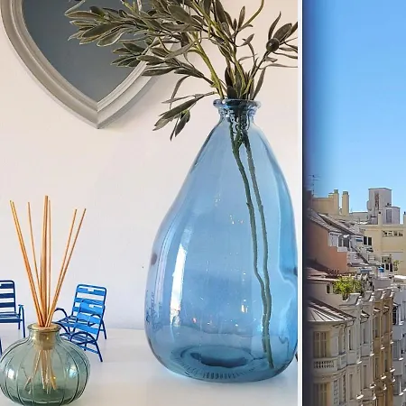 Nestor&jeeves - Chaise Bleue - - Near Lejlighed