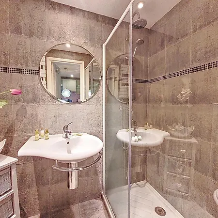 Nestor&jeeves - Chaise Bleue - - Near Lejlighed Nice